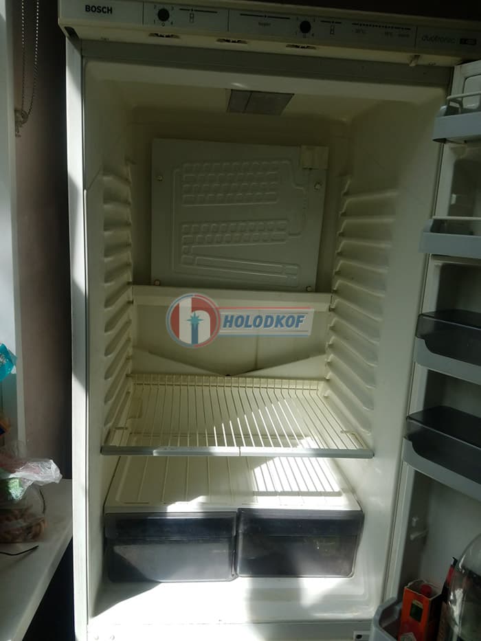 Ремонт холодильника BOSCH KGS 3700
