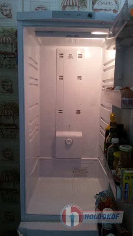 Ремонт холодильника Ariston HBM1201.4NFH
