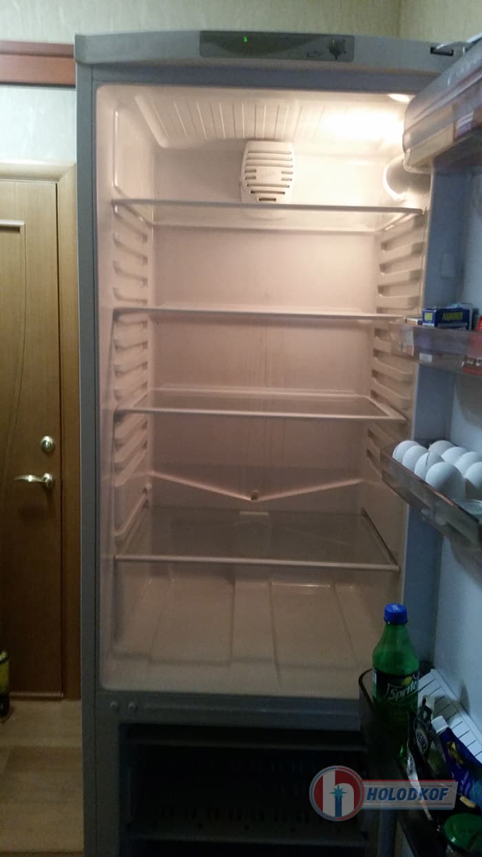 Ремонт холодильника Ariston RMBA-1200