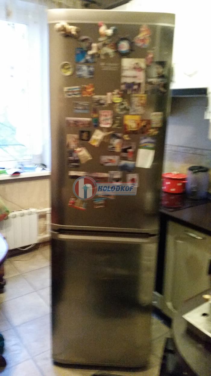 Ремонт холодильника Hotpoint-Ariston RMBA 2200
